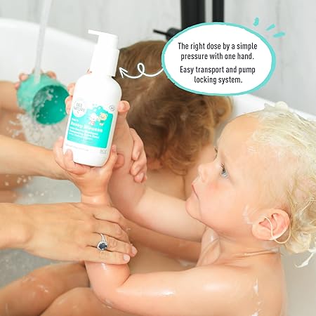 Anwendung des Bee Nature Kindershampoos – auf das nasse Haar auftragen, sanft einmassieren und ausspülen
