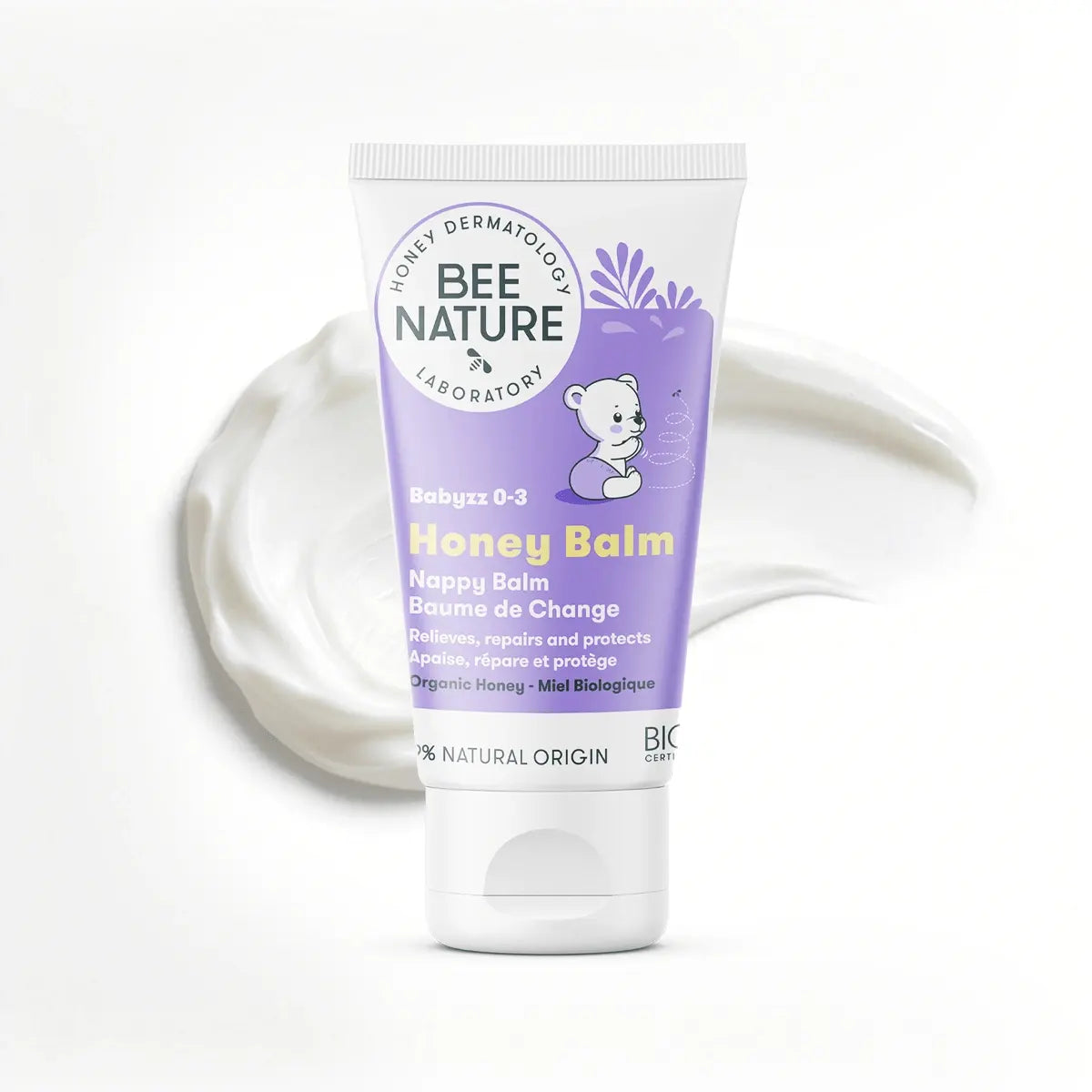 Die cremig-dichte Textur der Wundschutzcreme bildet einen zuverlässigen Schutzfilm auf der Haut, ohne zu verkleben.